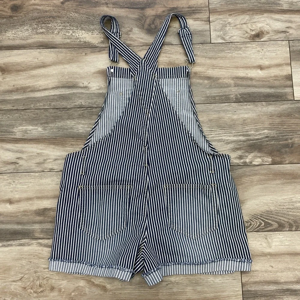 No Boundaries Blue White Striped Denim Short Overalls Junior's XL (15-17)